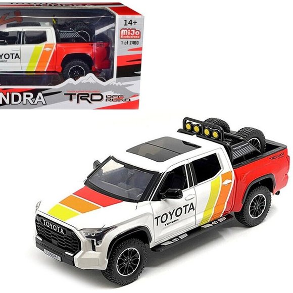 MIJO 2023 Toyota Tundra TRD Off-Road 4×4 1:24 White / Red H08555R-MJS01 - Picture 3 of 3